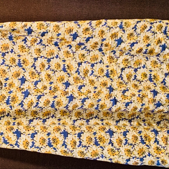 Daisy Romper - Picture 2 of 2